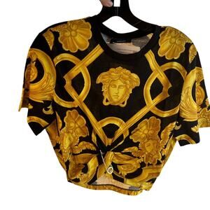 Versace baroque crop T-shirt with Medusa pin